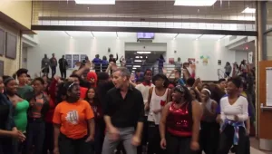 שכחו מ-Glee: הקליפ שישאיר לכם חיוך על השפתיים