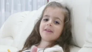 הכירו את אלין, רקדנית, יוטיוברית – וילדה בת 3