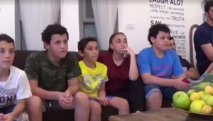 איך אפשר לנהל בית עם עשרה ילדים?