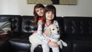 איך משתלבת גורה קטנה במשפחה אלטרנטיבית?