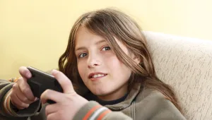 כך תזהו שהילד סובל מבריונות ברשת