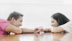 לבחור נכון: איך לחזק את הזוגיות בשש שעות