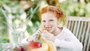 לבחור נכון: כך תגדלו ילדים שאוכלים בריא