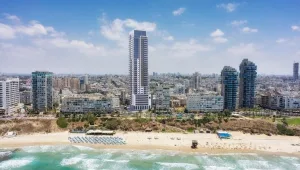 135 דירות ו-65 סוויטות מלון: היתר בנייה לפינוי-בינוי בבת-ים