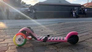 מתה מפצעיה הילדה שנפגעה מרכב כשנסעה על קורקינט בדרום בסופ"ש