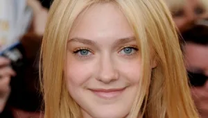 10 הנערות הכי לוהטות בעולם