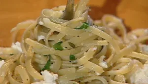 פסטה בליווי גבינת פטה