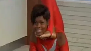 שישי בבוקר: נערת הגומי שהטריפה את האולפן