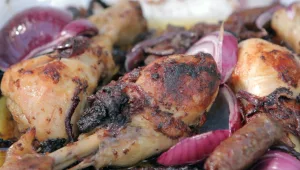 מתכון לנתחי עוף צלויים עם צ'וריסוס