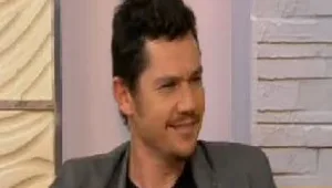 סדר יום חדש: אבי גרייניק הוא המלך העירום בהצגה חדשה