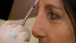 סדר יום חדש: עושים טיפול בוטוקס באולפן