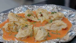 "קורזה": כיסונים ממולאים בבשר ורוטב עגבניות של אלונה אייזנברג