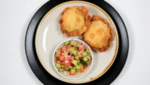 קראנצ'י מבחוץ, רך מבפנים: בריק גבינות ותרד של יובל בוכניק