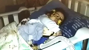 "המקור": ההורים שנלחמו כדי להשיג לבנם את התרופה היקרה בעולם