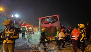 תאונת האוטובוס: המשטרה מחפשת אחר נוסעים שירדו במהלך הנסיעה