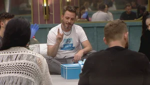 בואו לשחק "חבילה עוברת" עם דיירי האח הגדול