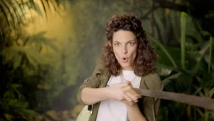 האם נגה ד'אנג'לי תהיה הקומדי סטאר הראשונה?