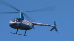 מסוק עם הצעת נישואין חג מעל לבית: למי הוא מיועד?