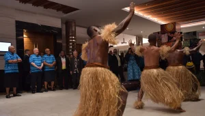 בלבוש מקומי ובשירה: ריבלין זכה לקבלת פנים מרגשת בפיג'י • צפו