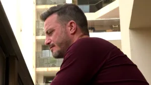 רונן פייגנבויים על החובות, ההימורים - והחיים בצל אגדת כדורגל