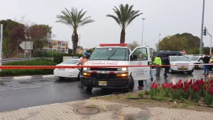 חשד לרצח בנתניה: גבר נורה למוות; אישה במצב קשה