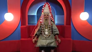 ליאורה, אדם קירל והנסיך הקטן בגרסה היפנית: דיירי הבית מתחפשים