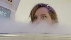 תגידו ביי לשומנים: ליטל שוורץ מצאה דרך להעלים צלוליטיס