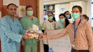 "לא חלמתי שישוב": חולה הקורונה הקשה הראשון – שוחרר לביתו