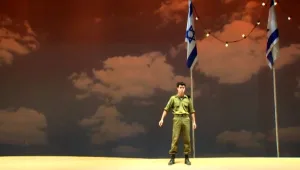 העולם מצחיק? שייקה לוי פונה אל העם ומבקש: הישארו בבית