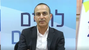 פרופ' גמזו: "ממחר - שליש מהבדיקות יתבצעו במוסדות הסיעודיים"