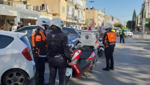 חשד לרצח בבת ים: גבר כבן 60 נדקר למוות במספרה