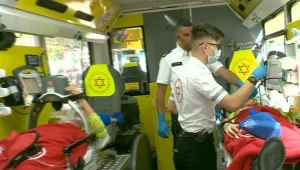 אוטובוס אמבולנס ראשון מסוגו בעולם הושק השבוע בישראל