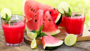 דברים שאפשר לעשות עם אבטיח וגבינה בולגרית