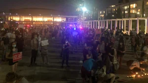 "מגפה חברתית": כאלף הפגינו נגד אלימות כלפי נשים ברחבי הארץ