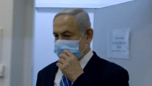 עובד במשרד רה״מ נדבק בקורונה - נבדק מתי בא במגע עם נתניהו