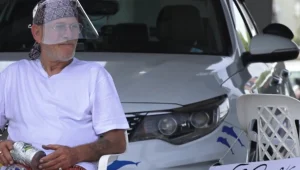 "לא מאמין שהגעתי למסכנות הזו": נהג המונית - שנאלץ לקבץ נדבות