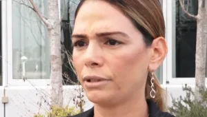 "ביזיון למדינה": האם החד הורית ל-5 שפוטרה - ולא מוצאת עבודה