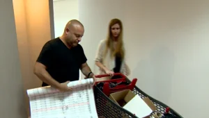 "אין תוכנית": מחברת הפקה מצליחה - לעסק סגור ועובדים בחל"ת