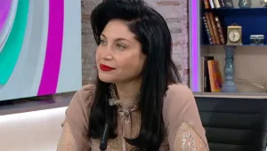 מאחורי הקלעים: איך מצלמים שער של מגזין אופנה?