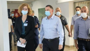 חדשות היום עם אלמוג בוקר 04.08.20 התכנית המלאה - סגר הסופ"ש