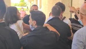 חדשות היום עם אלמוג בוקר 06.08.20 התכנית המלאה - גן הזוועות