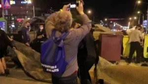 ישראלי נקלע למהומות בבלארוס, הוכה ונכלא לשלושה ימים