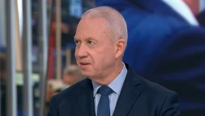 גלנט: "לפיד וגנץ מתחרים מי יוביל - מי יותר 'רק לא ביבי'"