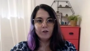 צעירה שעברה אונס קבוצתי: "אין דבר משפיל יותר מהתור"