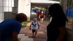 9 חודשים אחרי שנפצע אנוש בשריפה - איתי חזר לגן הילדים