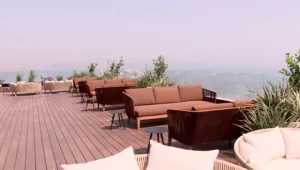 הצצה למלון היוקרה החדש שנפתח דווקא עכשיו בטבריה - ונשאר ריק