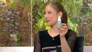 מסיר האיפור שמשמש גם כתרופה