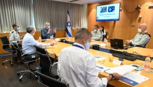 בשל העומס בבתי החולים: גנץ הורה לצה"ל להיערך לפתיחת בי"ח שדה