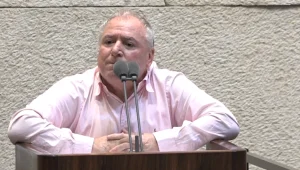 המיליארדר דב מורן מגיב לדוד אמסלם שקרא לו "אשכנזי מתנשא"