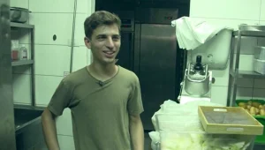 "לא דמיינתי חצי מזה": הנער שהשתלט על סצנת הבשר התל אביבית